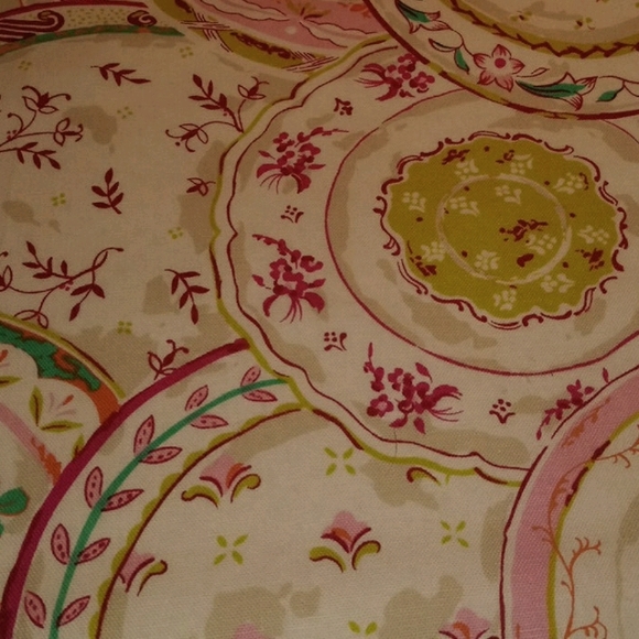 Homemade Green and Pink China Plates Baby Blankets - Picture 4 of 6